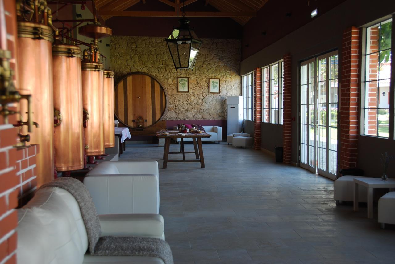 Quinta Da Torre - Casas De Campo Bed & Breakfast Alenquer Exterior photo